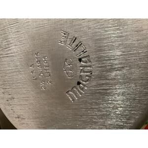 Magnalite 2.5 Quart Aluminum Saucepan with Black Handle